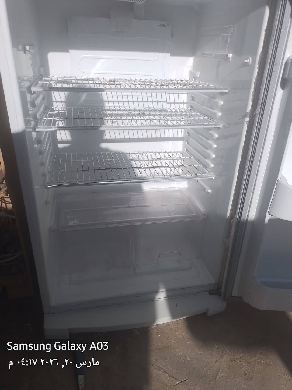 ثلاجه نوبل  ١٠  قدم شغاله مثل مابالصور مامبين بالصور  الاتصال على رقم موبايل  ***********
