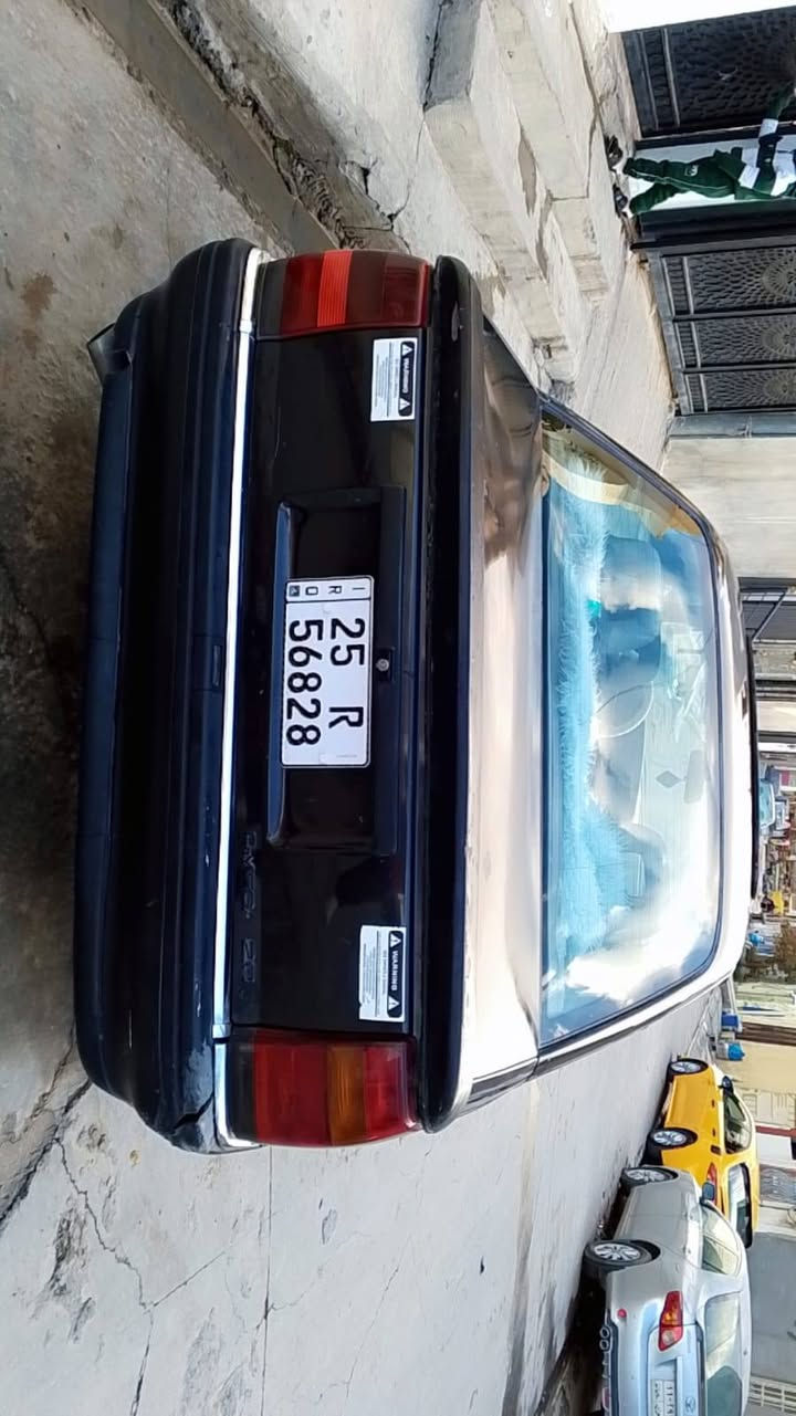 السلام عليكم 
اوميكا موديل 1992 بدون حادث بدون تبديل بدون معجون محرك 20 شرط لاصرف ولا بخار رقم كركوك جديد بيها دفتر بانزين اسلايت قفل مركزي صدر امامي خلفي جديد السيارة بسمي شرط التحويل سعرها 38 وبيها مجال مكان كركوك 
وهذا رقمي *********** كركوك, العراق
