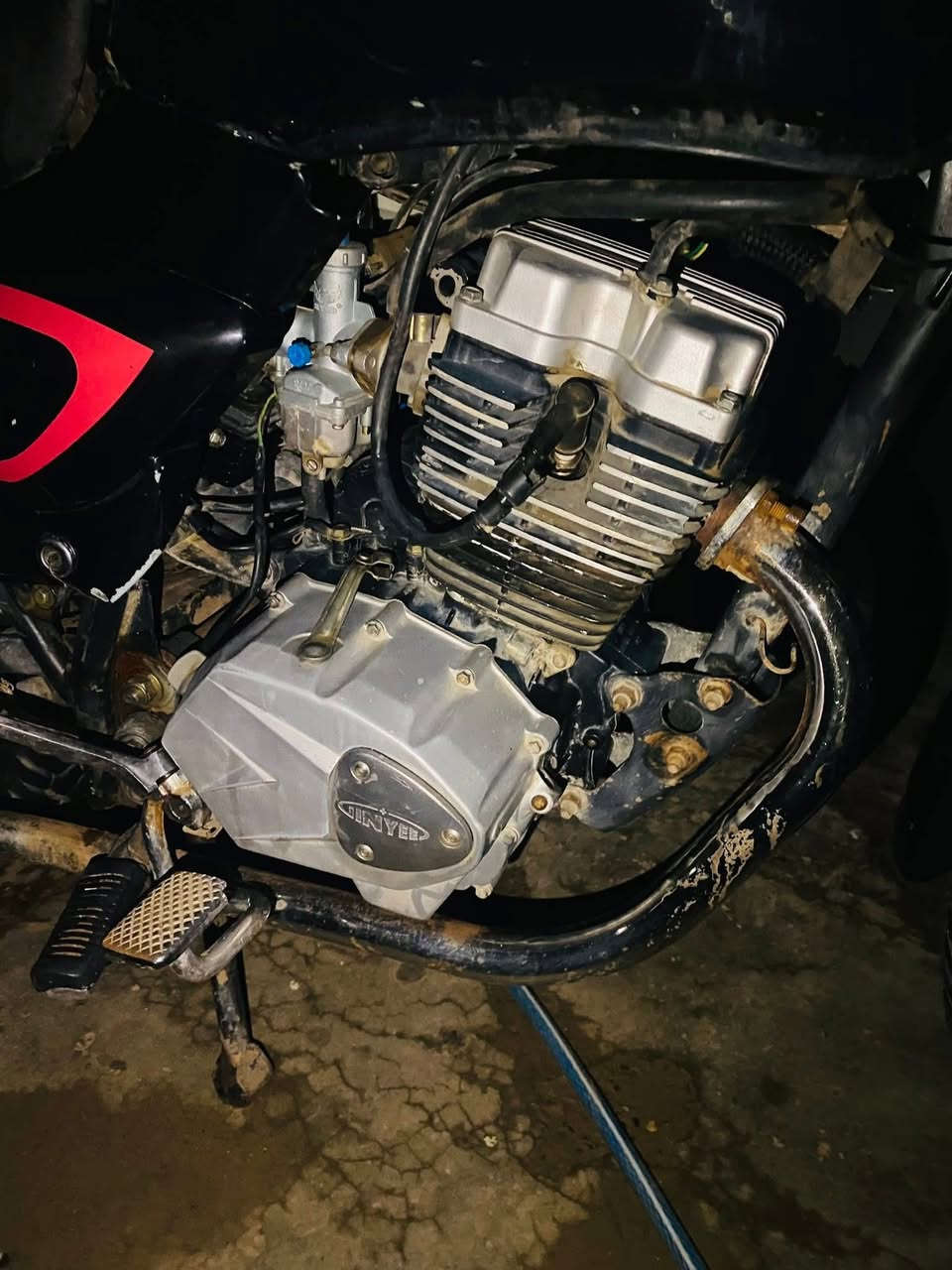 سلام عليكم دراجه بانده للبيع موديل 15 دراجه للأمانة نضيفه كلش دراجه بصمه وتشغيل عن بعد ودراجه كامله عله اربعه وعشرين حبايه للاستفسار ***********
