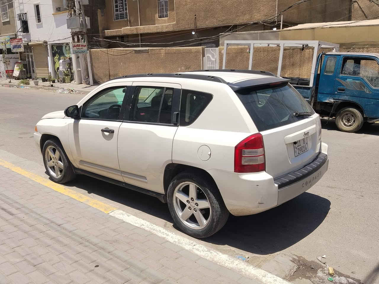 جيب كومباس
جاهزه وخير من الله مكينه كير حداديه كله جديد ٤ دبلات جدد بس درام شفت واحد بي طكطكه الباقي كله مكفول تبريد ثلج سياره ومصبوغه كم قطعة ابيع حزام ماعده قماره وبنيد للعلم فقط صبغ ضربه ماكو شواصي ليره
اب ٧٥ وبيهة مجال قليل حك الجيه
وهاذا رقمي ***********
***********
مكاني الدوره
