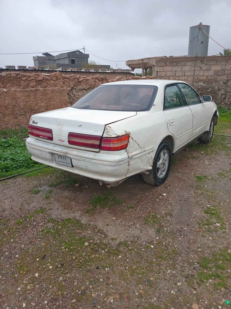 السلام عليكم ......
للبيع مارك ٢٠٠٠ مامسجل محرك مايشتغل بيه عطل كير واكسل شرط السعر ٦ ورقات مكان بيجي / المسحك ...
 للإستفسار اكثر ...  *********** و ***********
