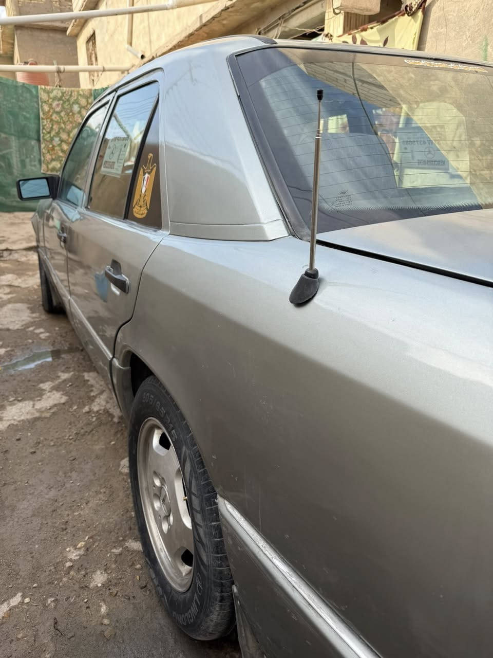 سلام عليكم مارسدس دب موديل 1987 معمره سياره بسمي رقمه بغداد سنويه تخلص سنه 2028محركه بطه نضيف وكشره نضيف سعره 48 وبيه مجال مكاني بصره قرنه***********
