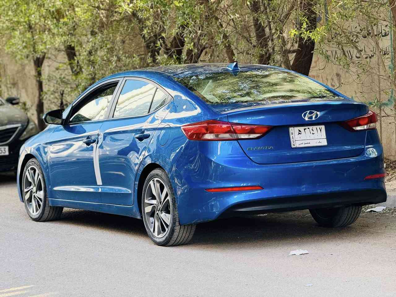 سلام عليكم. خاص مغلق. رجاء. 🙏 
 النترة. موديل. 2018. وارد امريكي. صور مرفق 
موصفات. ماشية 75 كير محرك على وضع شركة
مكان. بغداد.  السعر 118💵.    . *********** 
كامرة دوارة. شاشا. حساس خلفي امامي 
بصمة ابواب. صندوق. رادار. امامي.  فتحة. سقف
رادار. جانبي.  كشنات. تدفى. ويل. كروم لد امامي
خلفي سيارة جاهزة. كير. محرك حدادة. كفالة
