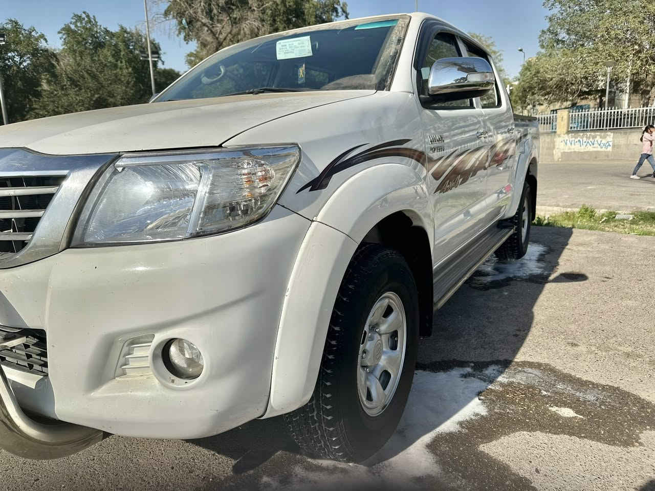 سلام عليكم هايلوكس فور ويل

موديل 2014 رقم واسط تحويل مباشر 

محرك مامفتوح كير اوتو ماتيك سياره خير من الله تخم تاير جديد بيه بارد بسيط كلش وبيه صبغ مئشر بصور 

السعر 225 وبيه مجاال مكاني بغداد شراي اتصل ***********
