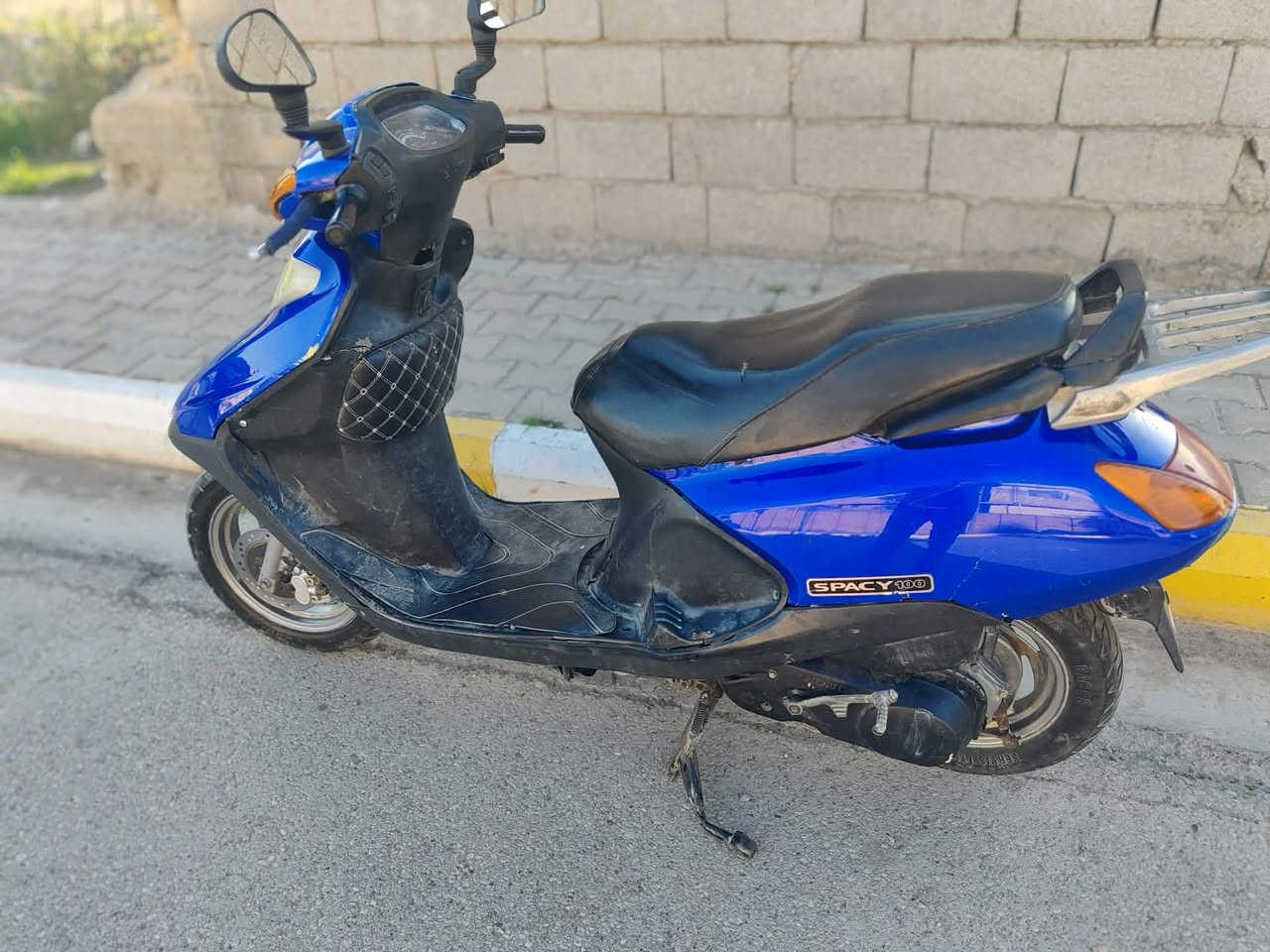 سلام عليكم سبيسي ياباني شغالة للبيع مفتوحه رايمر شغاله كهربائيات هندر  مكان داموك  سعر 400 وبيه مجال قليل  مكلف بلنشر


**إذا كنت صاحب هذا الإعلان وتريد حذفه لأي سبب، رجاءا أرسل رسالة إلى الدعم الفني**