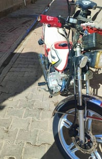 رمادي • موديل ٢٠٢١ • نظيف