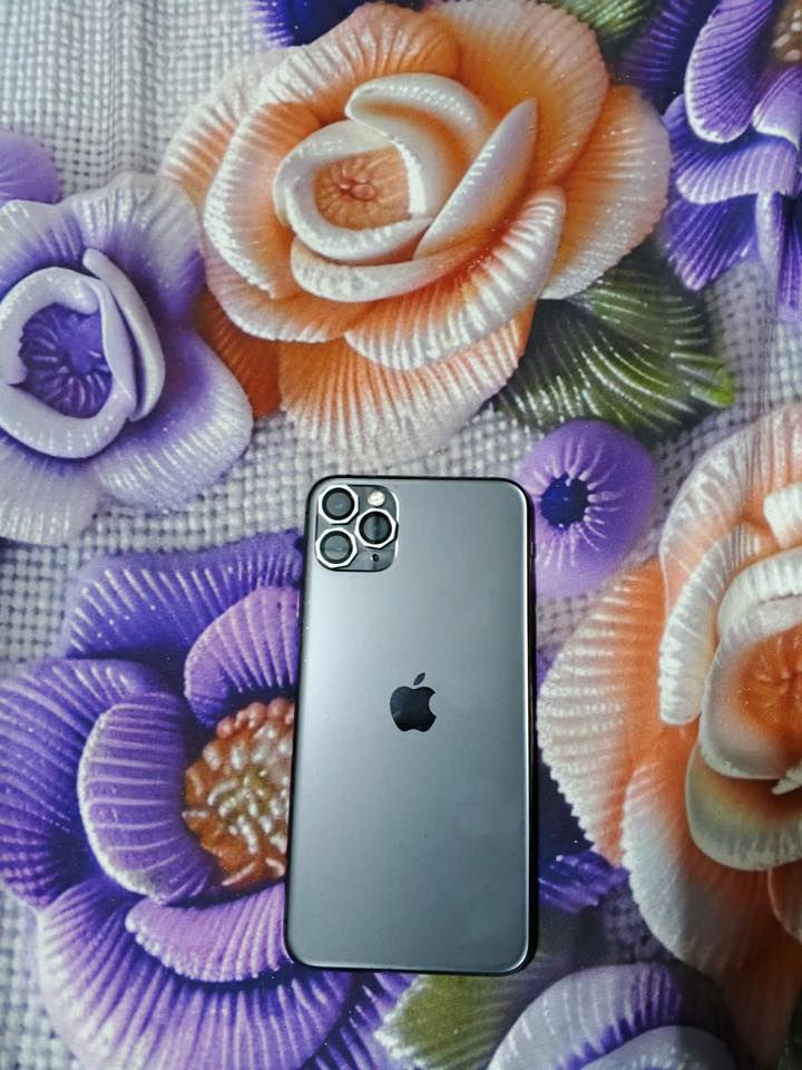 سلام عليكم ايفون 11برو ماكس
جهاز وتر برو وين ميعجبك افحص فيس إيدي كامرات كلشي شغال يرهم مراوس  أو بيع 
***********واتساب
