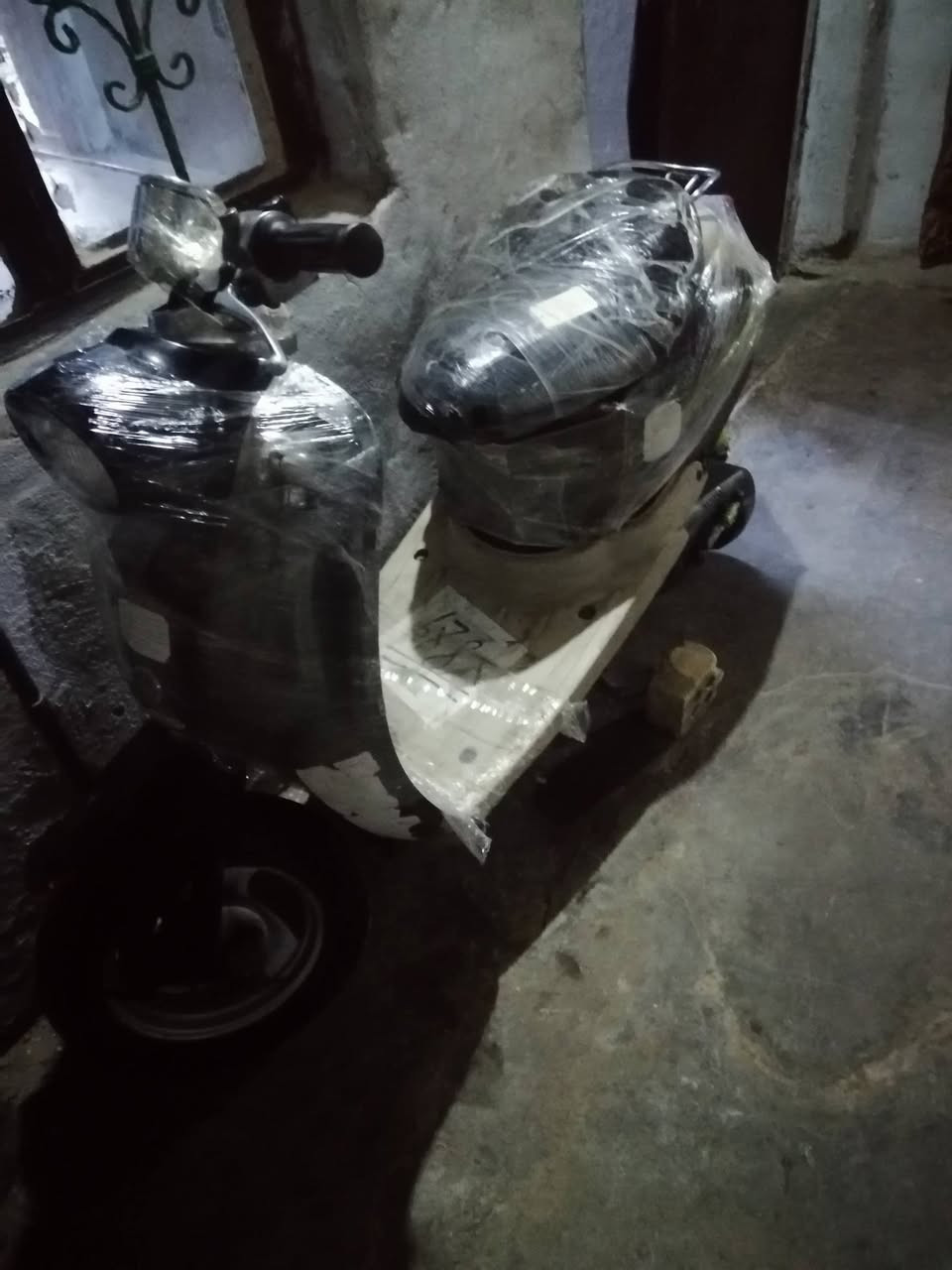 السلام عليكم هاي الدراجه للبيع رايتها 200 وبيها مجال وراح احط لكم رقمي بفد واتساب  دراجه كلش حلوه راح احط لكم رقمي بيها فدوى واتساب 200 وبيها مجال ***********
