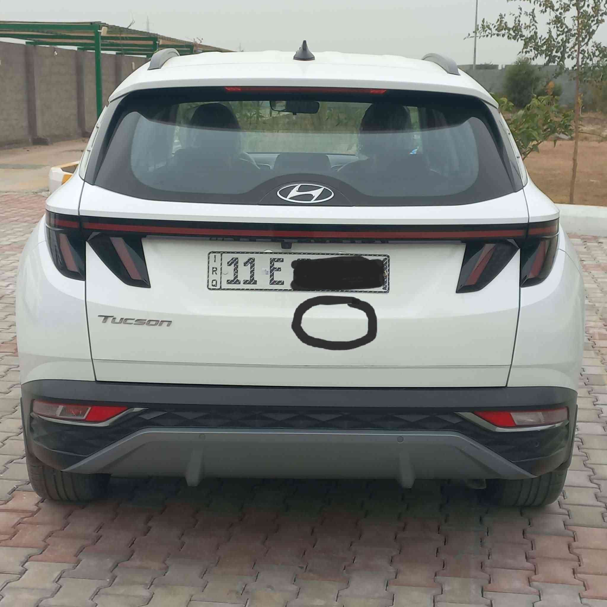 سلام عليكم
توسان 
خليجي
موديل 2022
رقم بغداد بأسمي
ماشيه 50 الف كيلو
كفاله عامه ما عدا بيها بارد 
فول مواصفات
 من عدا البانورما
مواصفات
مكينه 2.0 دوش 
دشبول شاشه وكيجات
بصمه 
بصمه ابواب
تشغيل عن بعد
شاشه اصليه 
نضام اوتو هولد
اشاير ترحيب 
اشاير ب المري 
اريل نفكيتر
سبير منازل 
داخل ابيض 
مري كهرباء 
بردات خلفيه
هاند بريك بصمه
مقاعد كهرباء 2
 فول تحكم ستيرن 
تبريد قطعتين 
حساس امامي 
حساس خلفي 
كامره خلفيه
شاحن موبايل 
وايرلس
بعد بيها  هواي  موصفات 
السعر 225$
اتصال ***********
