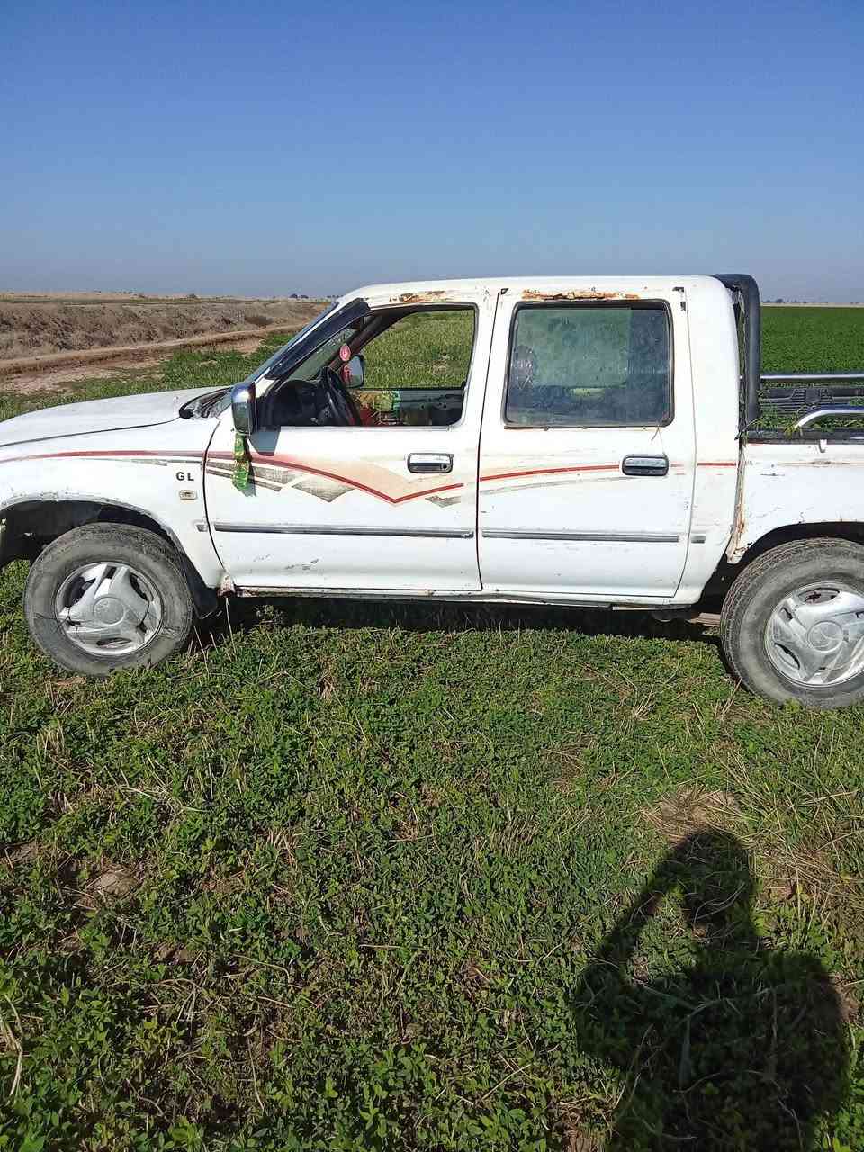 السلام عليكم دير للبيع موديل 2006 السعر 14 وبيها مجال***********
