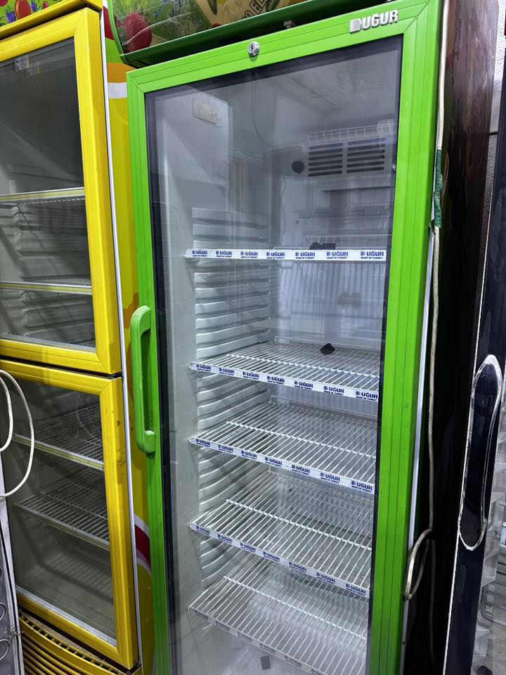 السلام عليكم غراض اسواق للبيع باقي التفاصيل علی ***********
