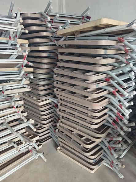 ميوزه للبيع عدد١١٢عنوان كفري***********
