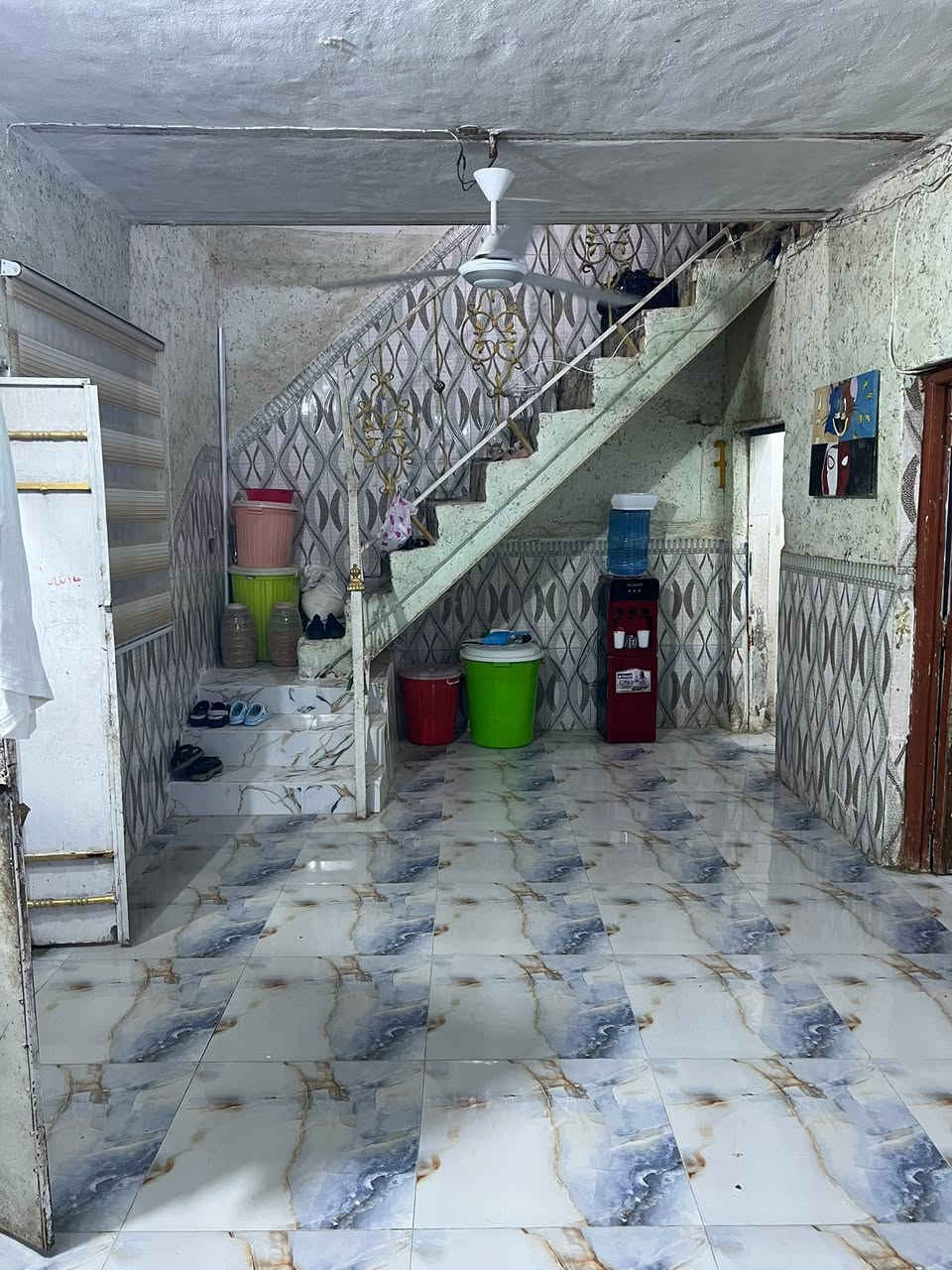بيت زراعي للبيع خلف مستشفى الولادة
مكاتبة فقط 

المساحة ٢٠٠ تقريبا 

غرفتين كل غرفة ٥*٤

هول ١٣*٣،٥

حمام سيراميك والتواليت سيراميك

ارضية البيت بورسلين درجة أولى

السعر المطلوب ١٦ وبيه مجال 

اتصال ***********

مراسلة مسنجر  أو وتساب
