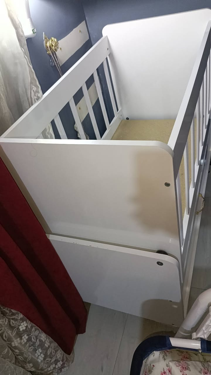 سرير جديد ممستخدم ابدا قياس 100*60اشتريته ب90  ابيعه ب80 مكاني الغزاليه


**إذا كنت صاحب هذا الإعلان وتريد حذفه لأي سبب، رجاءا أرسل رسالة إلى الدعم الفني**