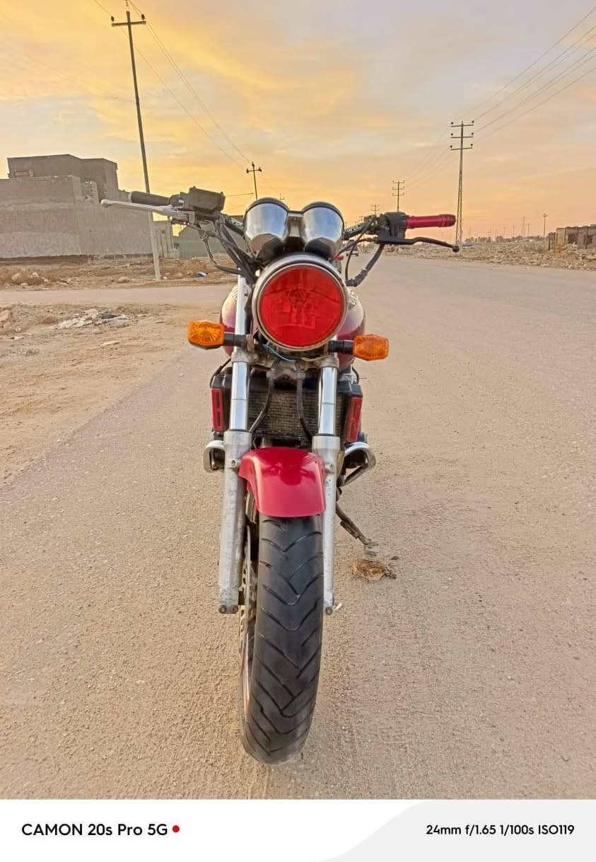 سلام عليكم  سيبي فور  للبيع  جيل اول مال جناي كلشي شغال بيها شاير دراجة  كامله للخير  مابيها كل نقص جديده تجي شغل وتروح مكفوله كفاله عامه وكمرك متفوع تمام  سعر مليون 500 وبيها مجال شراي يتصل  مكان بابل محاويل  ***********
