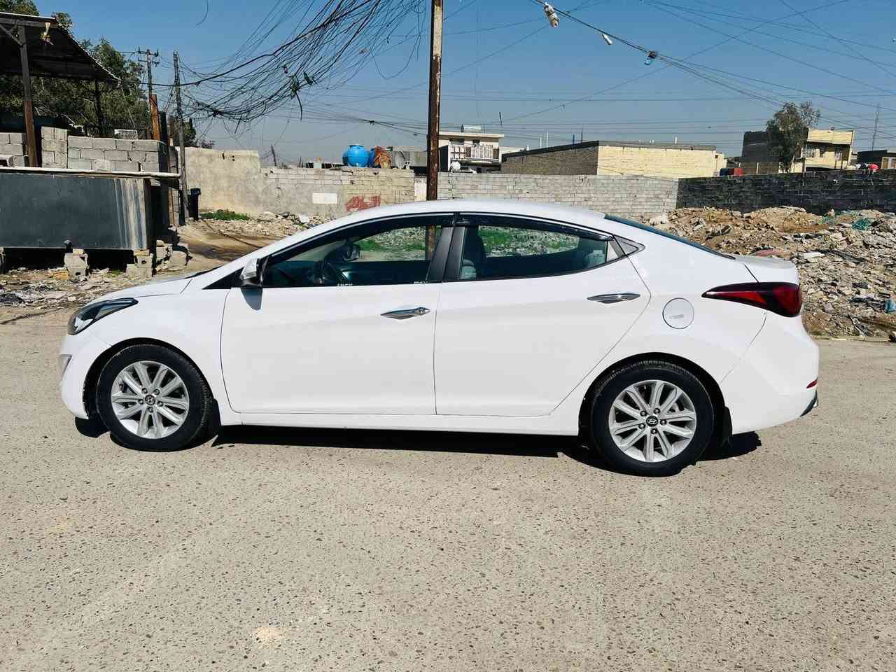 سلام عليكم للبيع هونداي النترا موديل2015 خليجي رقم بصره انكليزي تحويل مباشر فول مواصفات 1800حجم مكينه داخل عسلي اخوان سياره مصبوغه سياره جاهزه مابيهه نقص مكان السياره بغداد السعر 88$بيع مستعجل
الاستفسار***********
