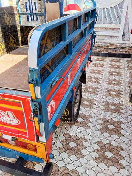 ستوته 19 أوراق كامله جدد مكينه 22 بجيس كير جديد ستوته نضيفه السعر 1700 الاتصال ع الرقم ***********
