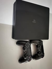 4 سلم مهكر نص تيرا واثنين يدات اصليات و ups اخو الجديد مكفول من الفتح ...