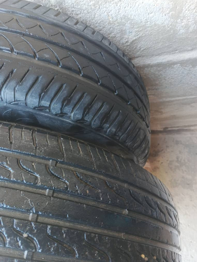 سلام عليكم تأيرات مستعمله  نص عمرحجم 15/65/195ر  عدد 4  السعر نهايتهن 60 العنوان بصرة حي الحسين رقم الهاتف *********** البصرة, العراق
