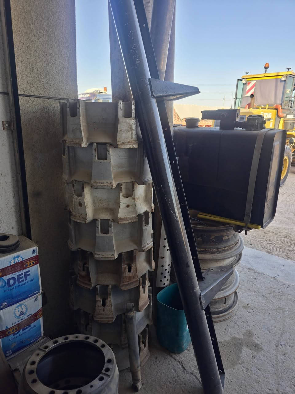 وياله 24 قطع وبراميخ ابو الربع ووياله صاج 24 جمله ومفرد مكان الرفاعي للاستفسار ***********
