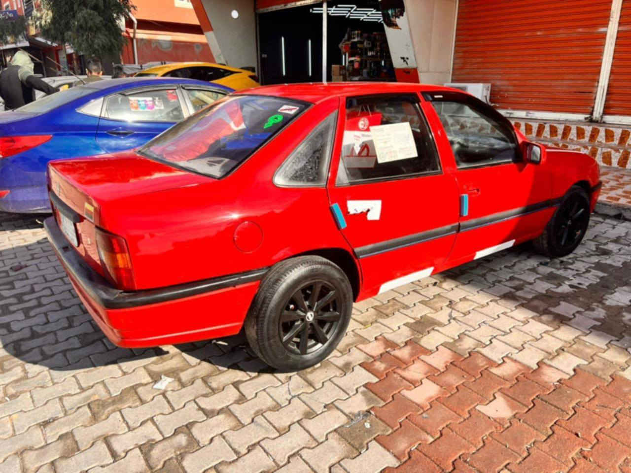 اوبل فيكترا موديل ١٩٩١ رقم ديالئ  انكليزي الجديد سنويه ٢٠٣٠ مجدده كامله السياره محرك 18 مكانها ديالئ  سعر42 ***********
