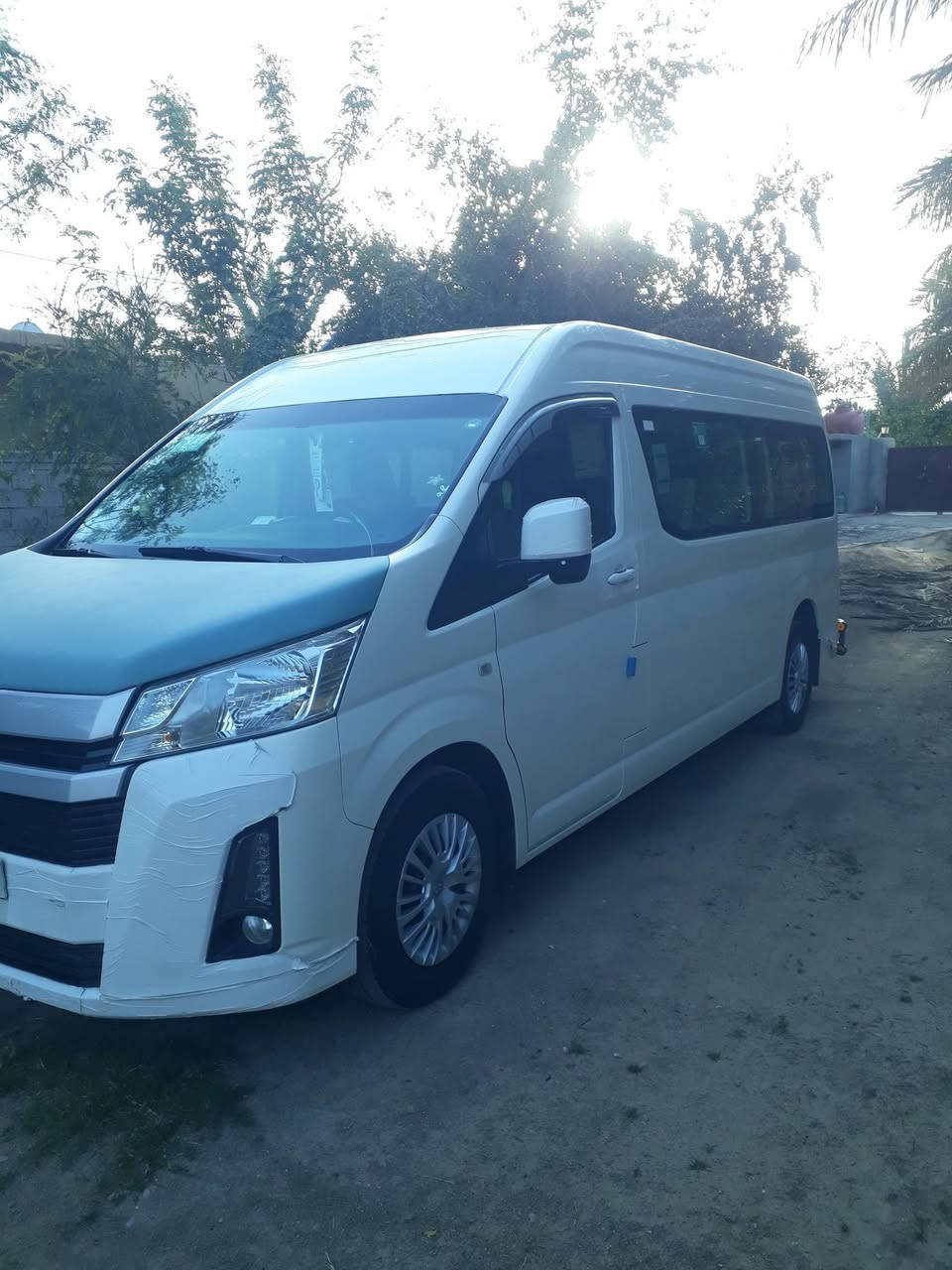 السلام عليكم هايسه للبيع موديل 23 كفاله عده شبر بارد باب السلايت كير أوتو ماتيك للاستفسار الاتصال على الرقم *********** ربع فول ماشيه 150
