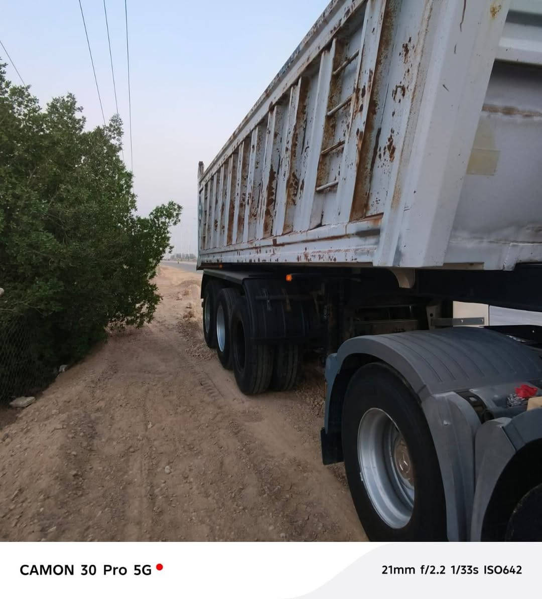 اللهم صل على محمد وآل محمد/ السلام عليكم 
عربانة أبو حيدر للبيع 
تخم تاير جديد ٢٤ 
ذرعة ٢٩ متر ستندر/ العربانة كفالة عامة وجاهزة من كلشي بوجهك للعمل 
العنوان/ ميسان | ناحية علي الشرقي 
الأستفسار أو الأتصال على الرقم أدناه 👇
( *********** )
