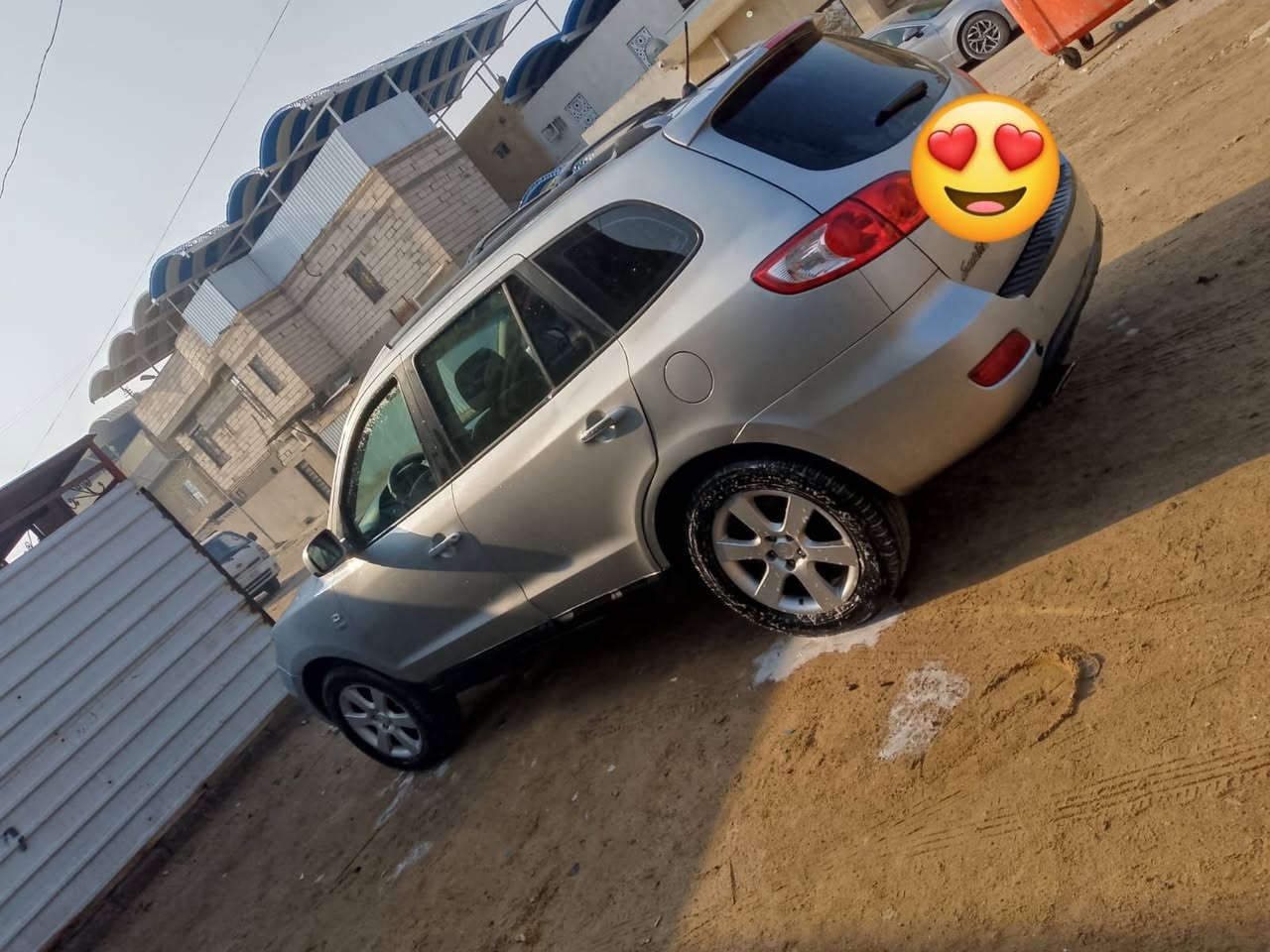 سلام عليكم سنتافيه كاز موديل 2011سياره نضيفه بيها كصه بيها رقم شمالي وحصة كاز وسنويه جاهزه تبريد مكينه كير مكاني بل بصره السعر 50وبيها مجال شي بسيط ***********
