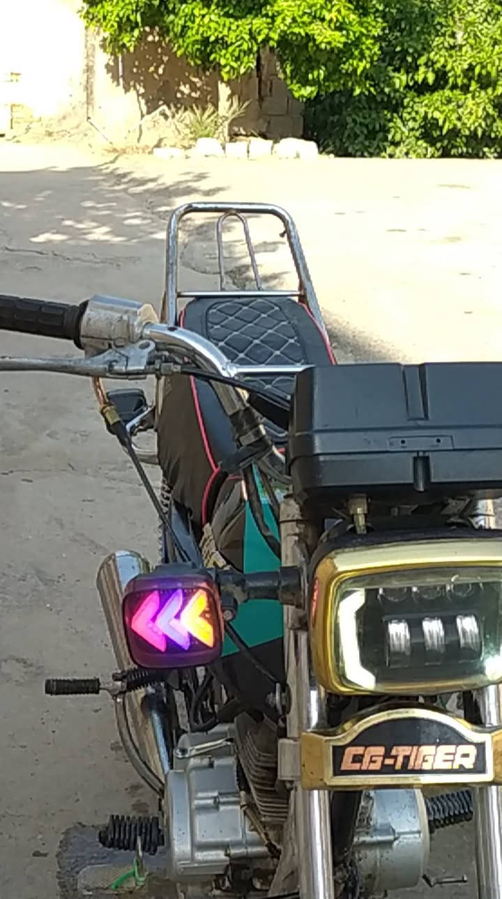 السلام عليكم
تايكر موديل 23 اوراق 

كامله مكمله كلشي ميحتاجلها

مكينه صوتها مينسمع 

مكاني بعقوبه خرنابات 

سعرها خاص


**إذا كنت صاحب هذا الإعلان وتريد حذفه لأي سبب، رجاءا أرسل رسالة إلى الدعم الفني**