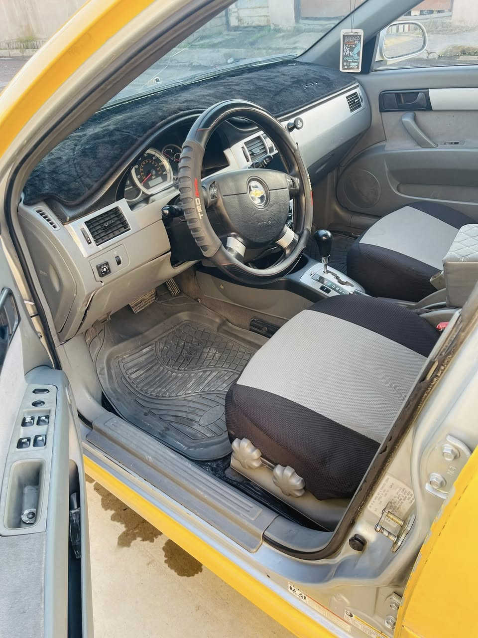 اوبترا ساسوكي2007 منضومه غاز رقم نينوى طخم جديد تايرات جدد سياره جاهزه ما ناقصها شي سعر55
 ***********
***********
