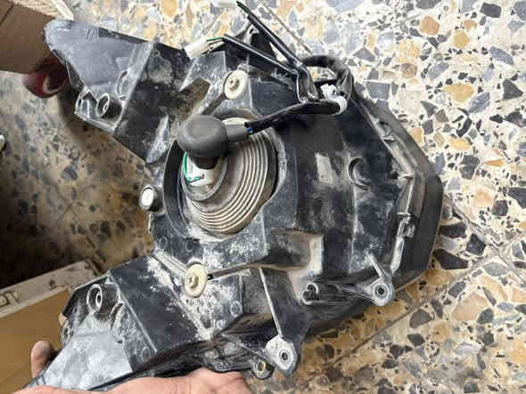 سلام عليكم غراض مالماكس للبيع كلمن وسعره 
اشاير مالاربعه ب5
فلتر شوته مالاربعه اصلي كي اس ب15 وبي مجال
تك اشاره بلاديه ب3
قايش مالماكس ار جي اس ب5
كاسحه مالماكس ب8
كاسحه مالسكنس ب10 
مازده مالسكنس 15 وبيه مجال 
دشلي مالماكس الواحد على 5
بك لايت مالعدله ب10
ويل امامي مالماكس ب8
للاسفسار عرقم *********** مكاني كربلاء
