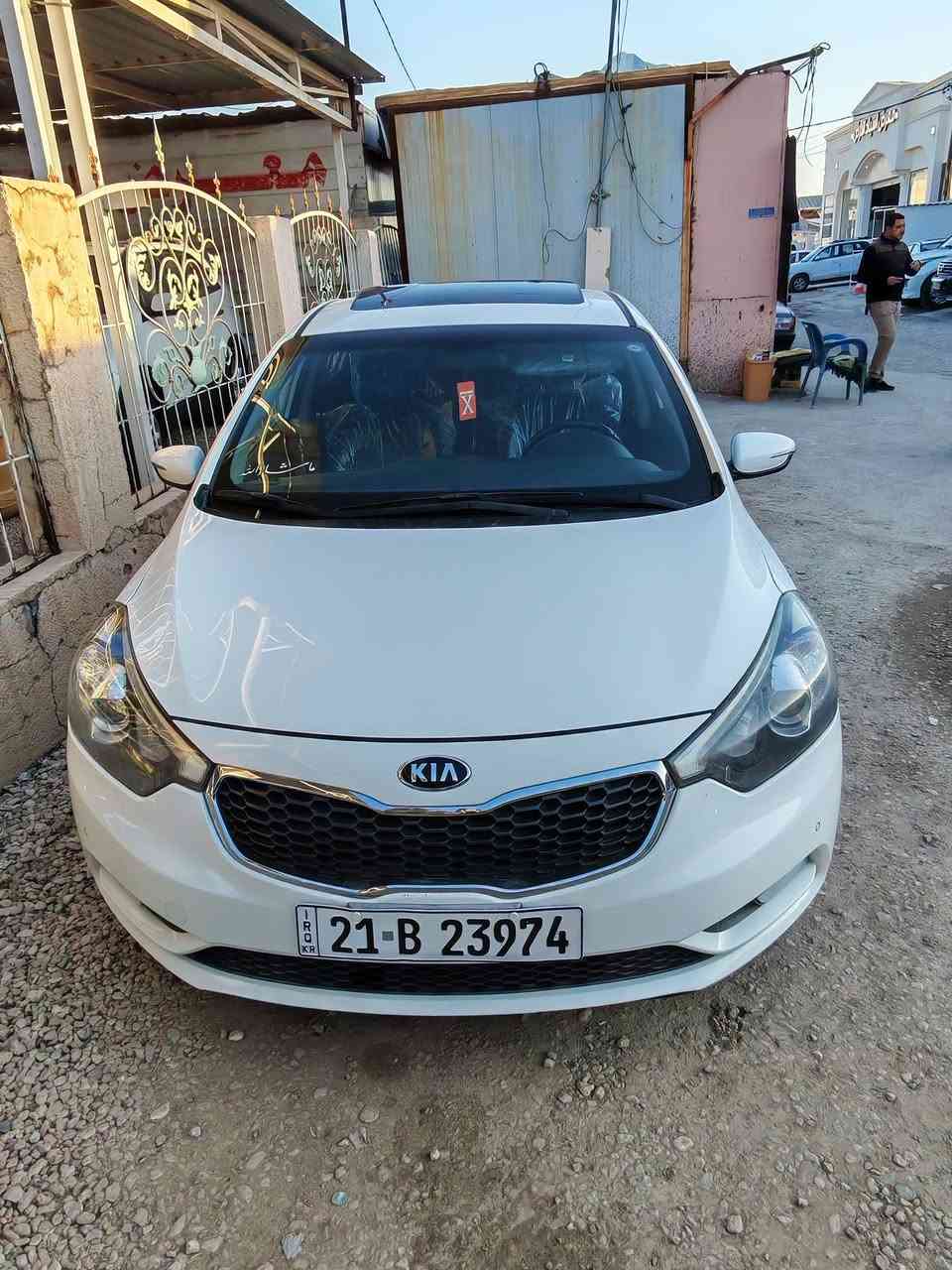للبيع كيا سيراتو موديل  2016  رقم انكليزي سليمانيه ماشيه 120 ألف سيارة مكفوله من الضربه والصبغ والتبديل  والحالوبالسعر137 وبيها مجال قليل مكان النجف للاستفسار اتصل ***********
فول مواصفات عده البصمه 
حساسات امامي خلفي 
لد امامي خلفي 
اشاير مري + مري شفط 
فتحه 
مثبت سرعه 
ثلاث انضمه قياده (نورمايل-ايكو - اسبورت)
تبريد قطعتين 
خمسه ويل كب 
مانع انزلاق 
حساس تاير
