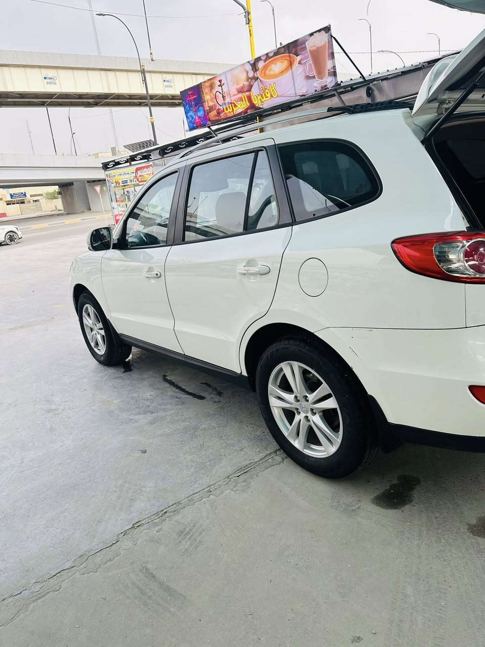سلام عليكم 

سنتافيا موديل 11خليجي مكفول /بيع او مراوس باحدث 

مكينه 6سلندر 3500جديده 

فتحة سقف 

كشن كهربائي 

ثلاث قطع تبريد 

رقم بغداد بأسمي 

جاهزه من كلشي 

كير /مكينه /حداديه /تبريد/ كله مكفول

للاستفسار /واتساب موجود ***********
