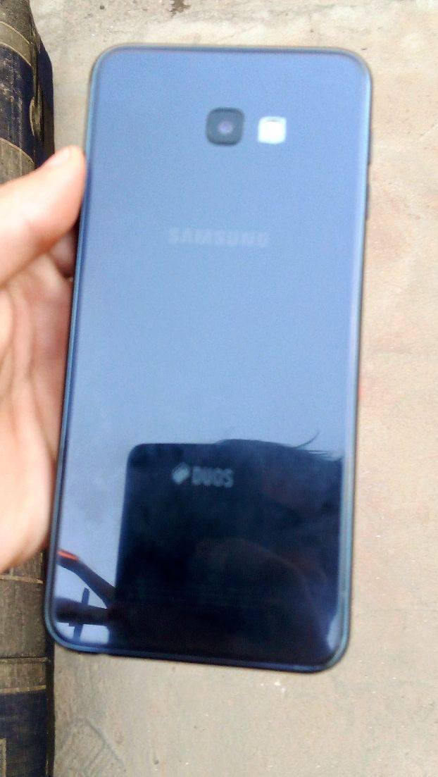 سامسونك جي 4 جهاز كل عيب مابي جديد بعده حيل شخط واحد مابي مال بيت كله بلادي مامفتوح انترنيت برامج بوبجي كله شغال
بطاريه تدوم بل شحن يومين ميصرف 🗣️
كامرته حلوه ⭐فقط بي كسر خفيف شعرايه بل شاشه ميبين ضمان سبوع اي خلل يرجع سعر قفل 55
***********
