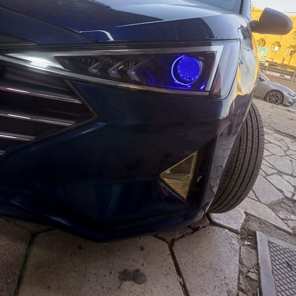 عرض خاص  10 ايام (225) الف زراعة عدسات أصلية  لجميع انواع السيارات  عدسات  75 واط ناصي 85 عالي مع تنظيف داخل المازدة  السعر السابق (275) الف  فقط ب (225) الف ضمان سنتين(2) وكبس بالفرن الحراري..
  انارة فول الفول شرط التجربة 🚙.. 
  لايتك ضعيف الحل هنا 👉.. 
تعبت من لايت سيارتك الحل هنامقابي
ما تطلع طرق خارجية نخليك تطلع.. 
اتصل ***********. *********** واتساب او مراسلة الصفحة 
العنوان / بغداد حي القاهرة قرب ساحة الموال مقابيل كنافة القدسي تحت قاعة الكوثر للرشاقة وبناء الاجسام & اسم المحل كماليات زيوني البهادلي
