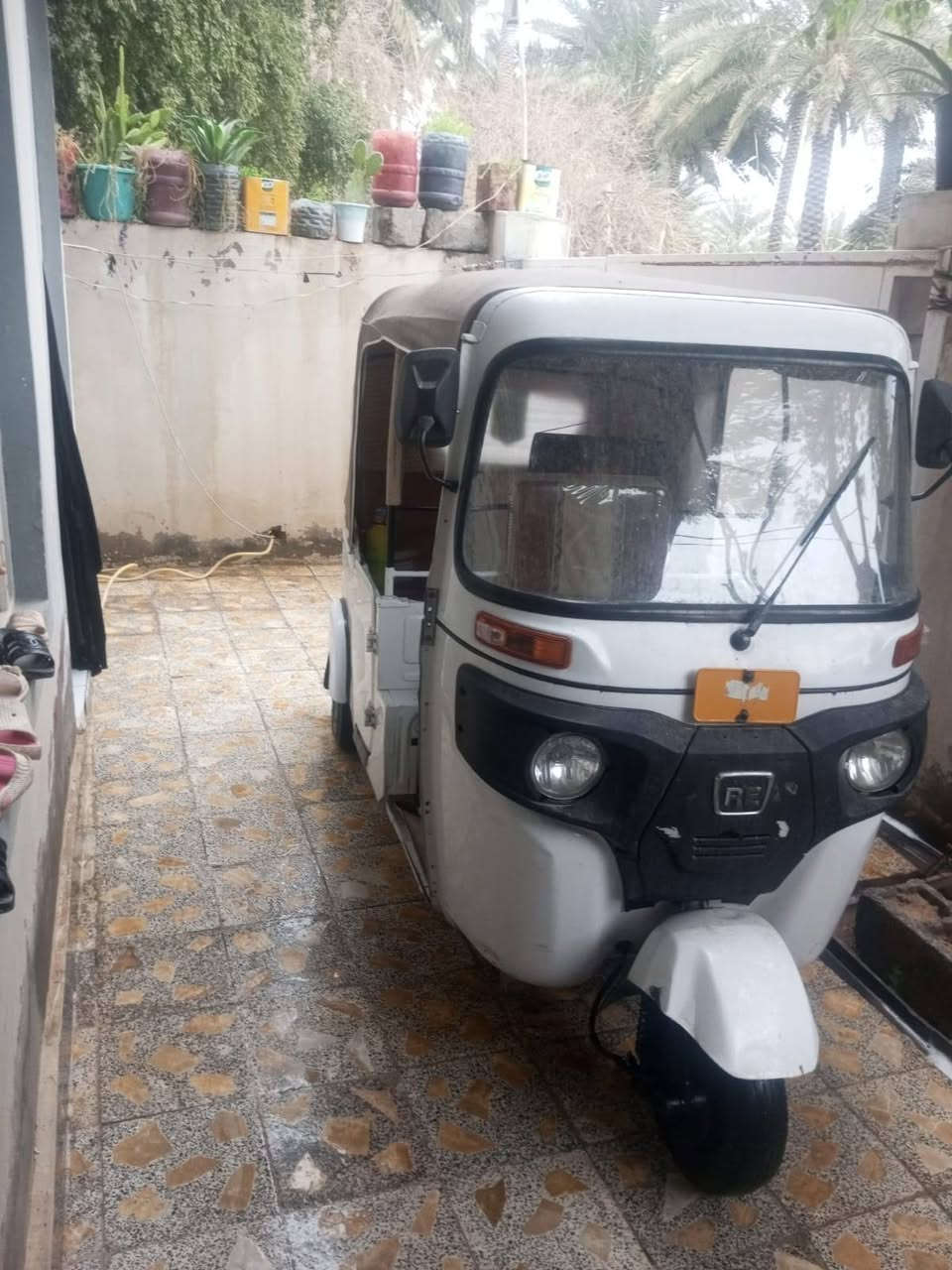 سلام عليكم 21لبيع تكتك خير من الله معمره بس دواسات فقط تكتك جديده اني مكلف بل مشور هاذه رقم صاحبه***********
