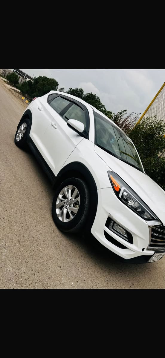 سلام عليكم توسان 2021 امريكي للبيع صوره الحادث مرفقه بلمنشور مكينه وكير مكفولات مكاني جميله 
للاستفسار *********** السعر 170
