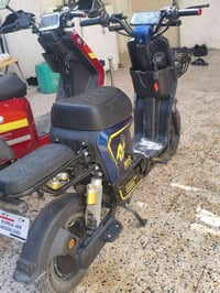 شحن • بصمة • ٥ بطاريات