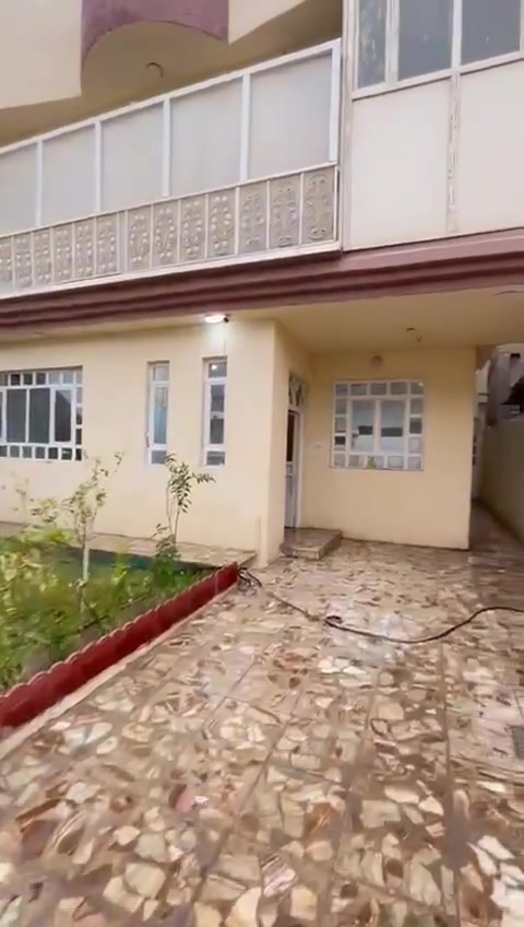 سلام عليكم بيت مساحة 225 مع اثاث . منطقة الهيابي.استفسار  ***********
