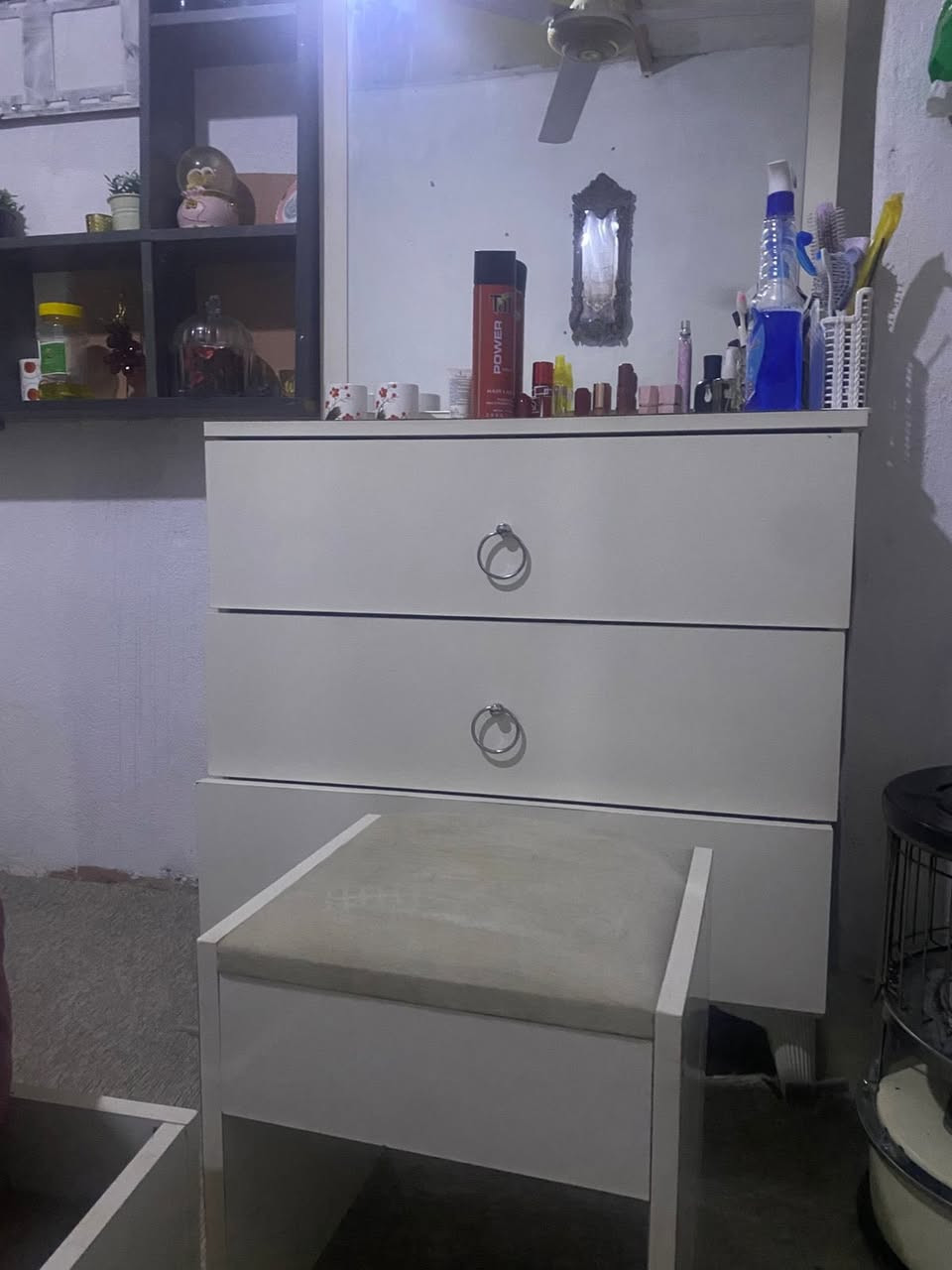 تاخت مع طوله مع ميز توليد مع تاخت اطفال نظيف بشرد استعمل ٦ اشهر السعر ١٥٠ كامل


**إذا كنت صاحب هذا الإعلان وتريد حذفه لأي سبب، رجاءا أرسل رسالة إلى الدعم الفني**