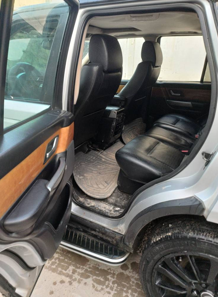 رەنج 2006 کرایتە 2013
لێدان سبوغ  هیچی نیە
بەناوکردن بەشەرت  9وەرەقە،غرامەی لەسەرە دەگەرێتەوە
گئر مەکینە کارەبایەت بەشەرت 8 پستن سوپەر چارج 
فول مواسەفات 
بۆ زانیاری زیاتر نامەبنئرە أربيل, العراق


**إذا كنت صاحب هذا الإعلان وتريد حذفه لأي سبب، رجاءا أرسل رسالة إلى الدعم الفني**