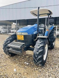 للبيع نيوهلند حجم 100 فول عادي رقم اربيل مكفوله /07730373794