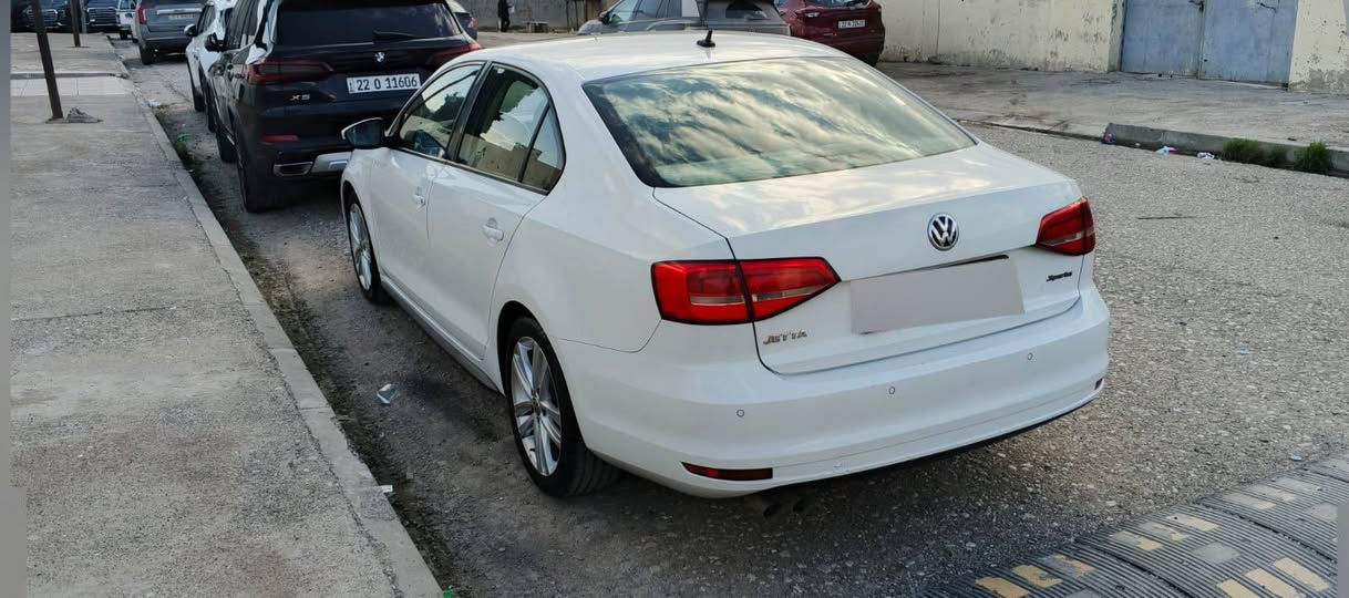 السلام عليكم
🔹 جيتا 2015 خليجي

🔹 محرك 2000 مرغوب

🔹 كير ومحرك وتبريد بشرط

🔹 رقم وسنوية جديد

🔹 رقم أربيل

🔹 مكفولة كفالة عامة

🔹 بيها 3 مكانات بارد

🔹 الكهربائيات كلها على وضع الشركة

📍 مكان السيارة: أربيل

💰 مراوس حسب القناعة


**إذا كنت صاحب هذا الإعلان وتريد حذفه لأي سبب، رجاءا أرسل رسالة إلى الدعم الفني**