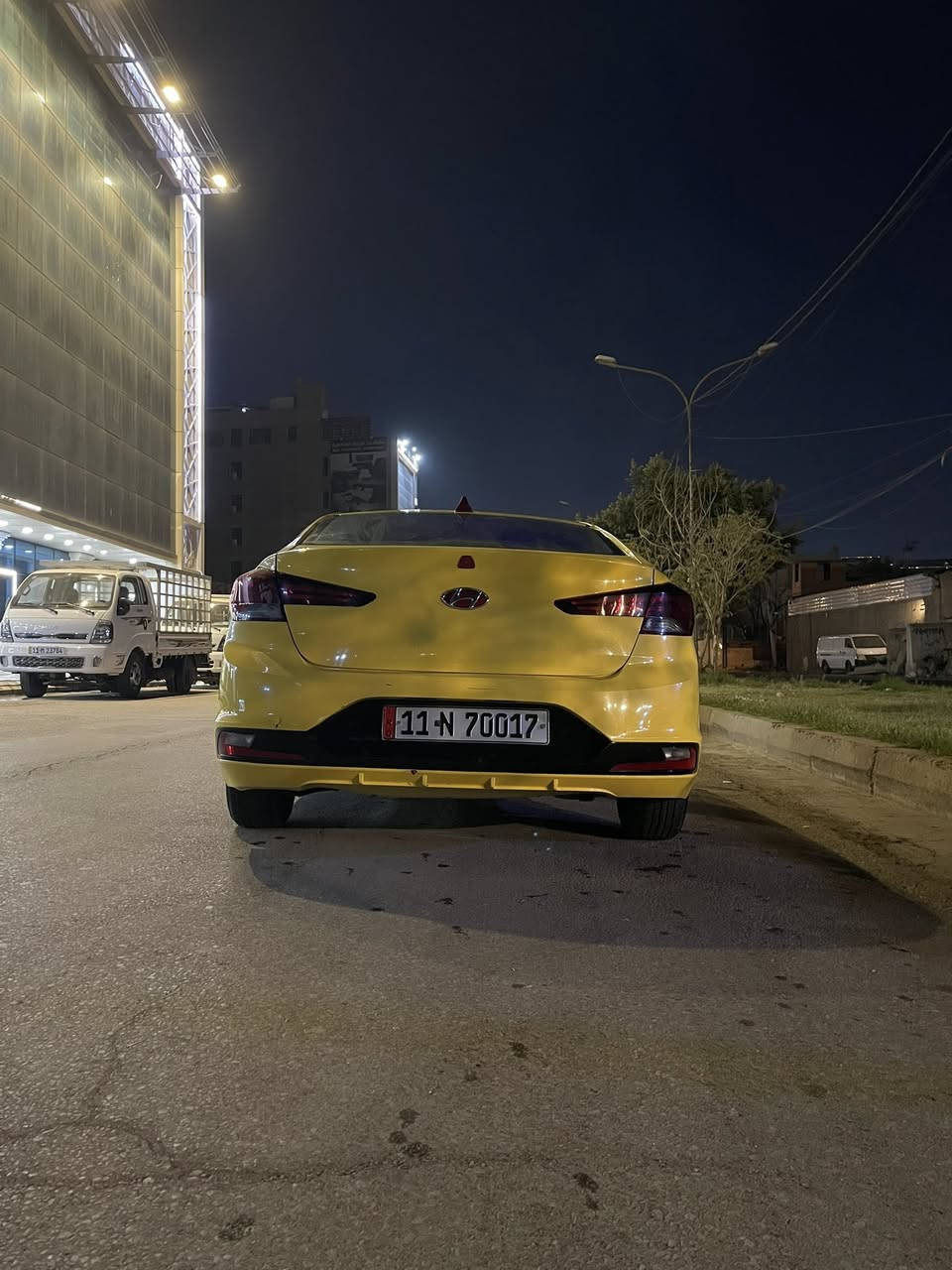 سلام عليكم
1-الاسم/الانترا

2-موديل/ 2020

3-مكينه /2000دوش

4-كير/IT

5-تحكم ستيرن

6-تحديد مسار

7-نقطه عمياء

8-مانع تزحلق

9-شاشه كار بلي جبيره

10-كامره خلفيه

11-حساس تصادم +حساس خلفي

12-عليها عدسات LED

13-حداديه السياره حلوه

14-ويل اسود

15-هزه جديده رقم بغداد مميز
16-داخل عسلي و اسود

هـ *********** 

بيع او مراوس
