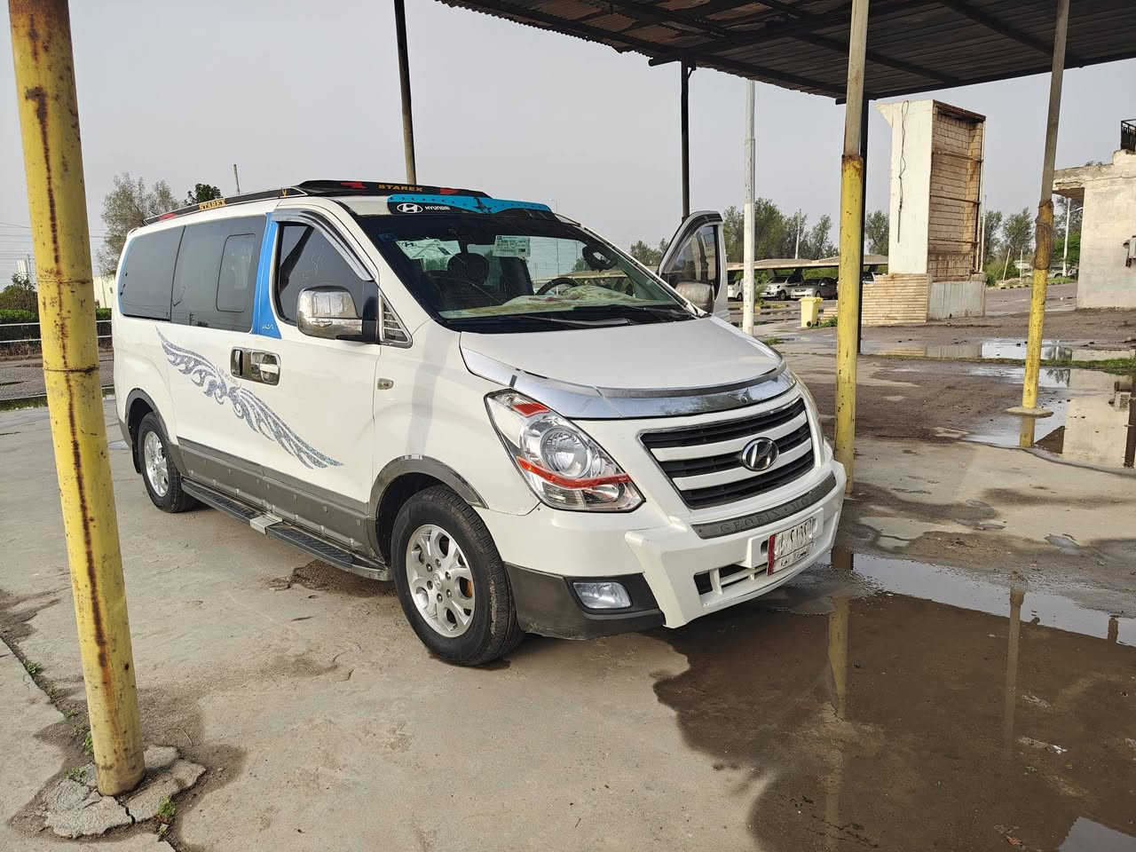 السلام عليكم ستاركس لبييع مديل 2010 رقم بصره
السعر 143 وبيه مجال 
المكان البصره الهارثه 
الشراي يتصل ع الرقم ***********
