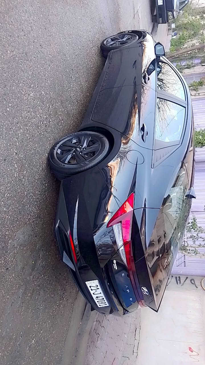 السلام عليكم للبيع النترا 2023 أمريكي   باسمي  سياره جاهزه من كل نواحي جديده بمعنى الكلمه حادثها بنيد صبغ فقط سونارها موجود  ماشيه 36 رقم  سليمانية باسمي تريد تحويل تريد وكاله
المواصفات : 
محرك 2000 دوش 🚀
رادار امامي 
 

شاشه كبيره 
كامره دواره 
اوتو ستوب 
تحديد مسار 
قياده ذاتيه 
توقف ذاتي 
تنبيه عند مغادره المسار 
كروس سرعه 
حساسات 360 درجه 
وضعيات قياده 
بصمه تشغيل عن بعد سياره بعد بيها مواصفات خير من الله 
سعر 145
مكانها سليمانية 
***********
***********
