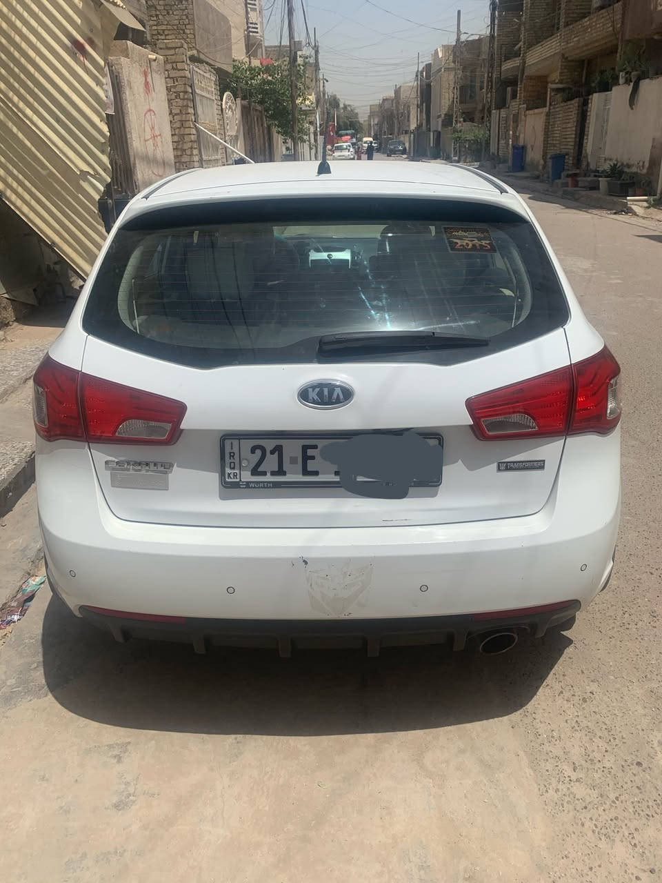 للبيع فقط نقد بدون لامرواس ولا قسط 
سيراتو موديل ٢٠١٢ هاج باك خليجي بيها سونار داخل المنشور تريد تحويل تريد وكاله رقم سليمانيه جديد وهزه جديده سياره فول عده البصمه بيها صبغ ٣ قطع فقط كلير اثر شخوط لاضربه ولامعجون سياره جاهزه من كلشي تبريد ثلج صدر امامي خلفي جديد تخم تاير هسه شاده كلوب مابيها نقص مال جناي تعبان عليها 
مكينه   ٢٠٠٠ دوش 
فتحه 
تحكمات
شفتات 
مري شفط 
مري كهرباء شاشه 
كامره 
جلد 
مكاني بياع قرب تقاطع درويش 
*********** 
السعر ٨٨ بيها مجال بسيط
