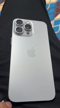 15 برو ماكس بطاريه ١٠٠عدد لشحنات لجهاز ٢٧٦جهاز عله فحص ما مبدل ولا شي ...