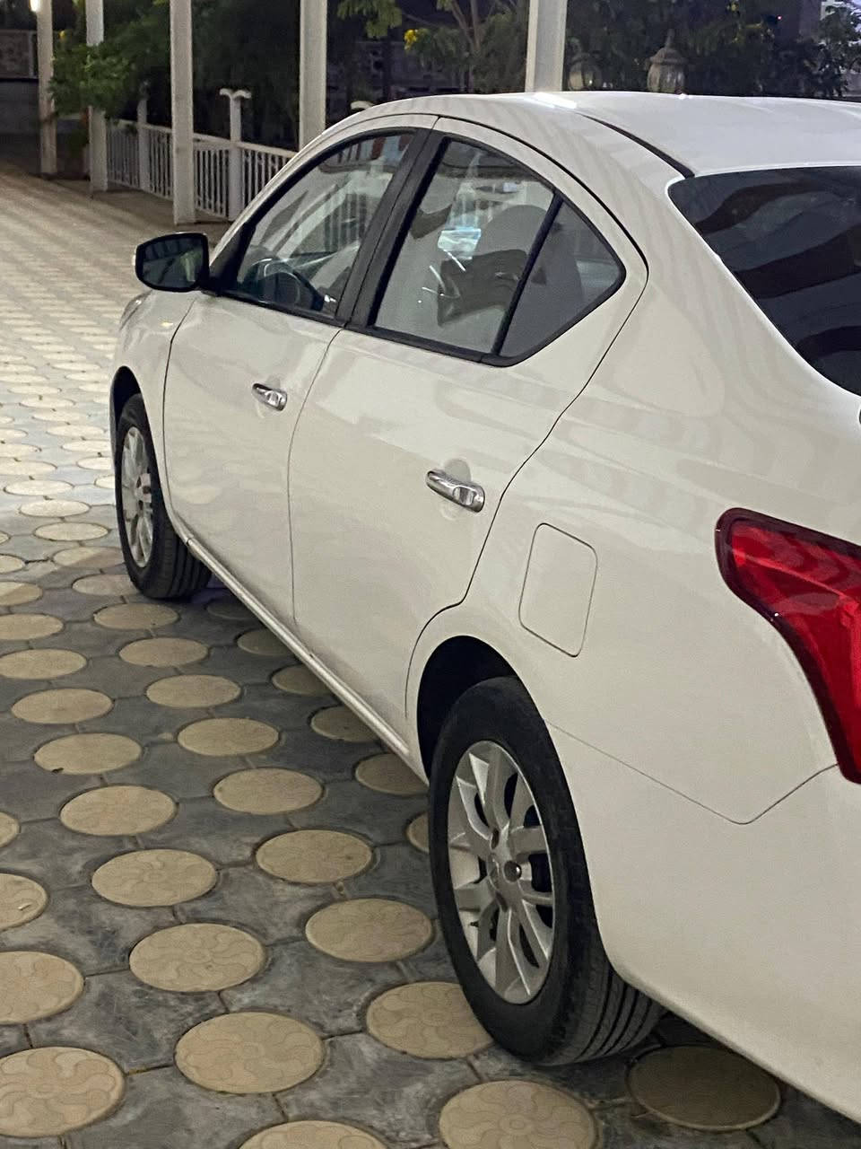 نيسان سني مصري 2023 
كفاله ما عدا بارد بلجامغ الامامي فول شاشة كامره اشاير بالمري اربعه جام كهرباء تبريد خلفي داخل اسود رقم اربيل سعر115$ بيهة مجال عنوان نجف غير متواجد ع فيس شراي يتصل ***********
