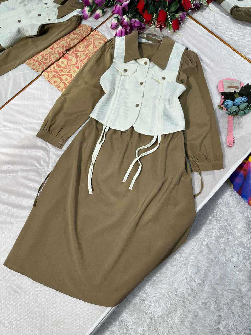 فستان مع كنزه منفصل يجنن 😍♥️

الخامة دابل صيفي ترڪي درجة اولى 💭

القياسات فري سايز يلبس من وزن ٤٥ الى ٧٠ 

متوفر خدمه توصيل لجميع المحافظات بغداد, العراق


**إذا كنت صاحب هذا الإعلان وتريد حذفه لأي سبب، رجاءا أرسل رسالة إلى الدعم الفني**